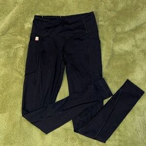 Victoria Sport workout Leggings with pockets ankle length